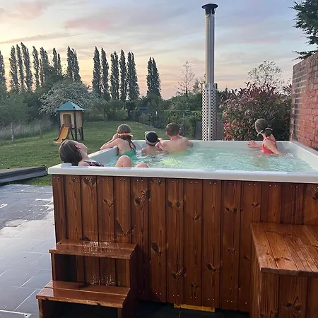 Au Bord De L'eau * Le Bizet