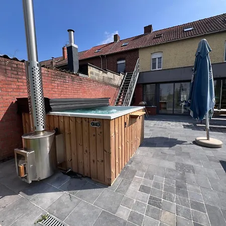 Au Bord De L'eau Дом отдыха