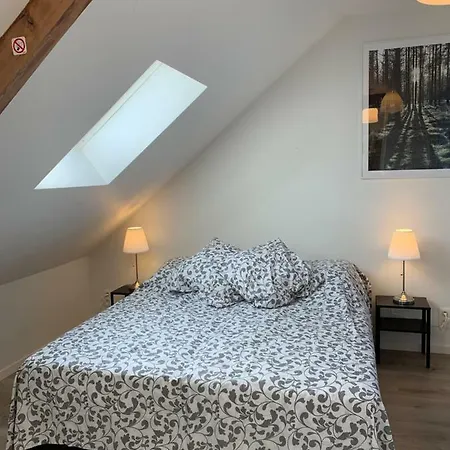 Au Bord De L'eau Дом отдыха *