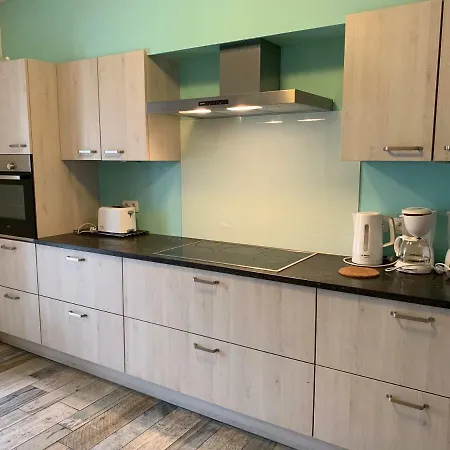 Au Bord De L'eau * Le Bizet