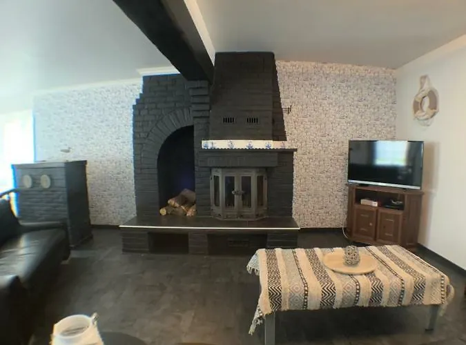 Au Bord De L'eau * Le Bizet