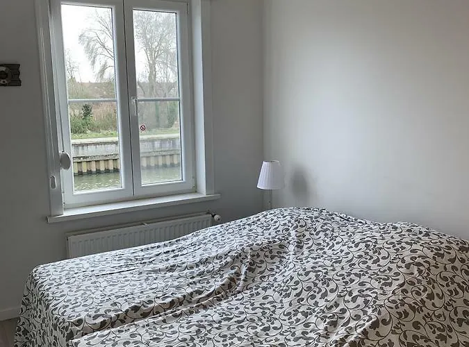 Holiday home Au Bord De L'eau *