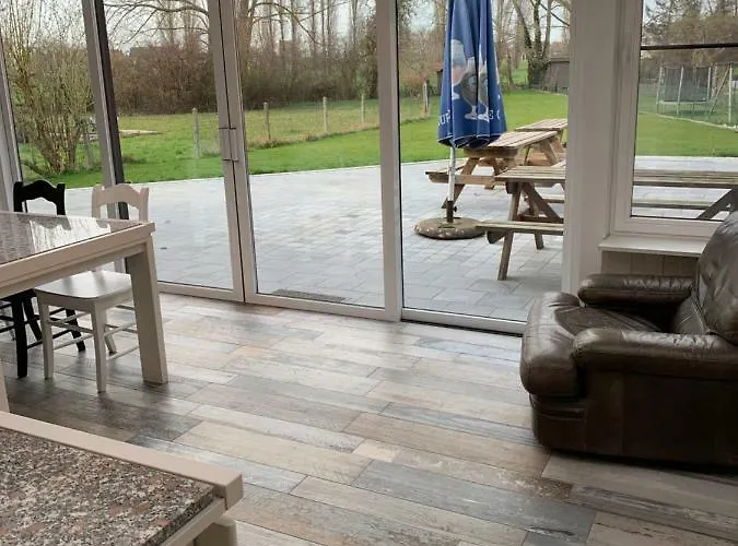 Holiday home Au Bord De L'eau Le Bizet