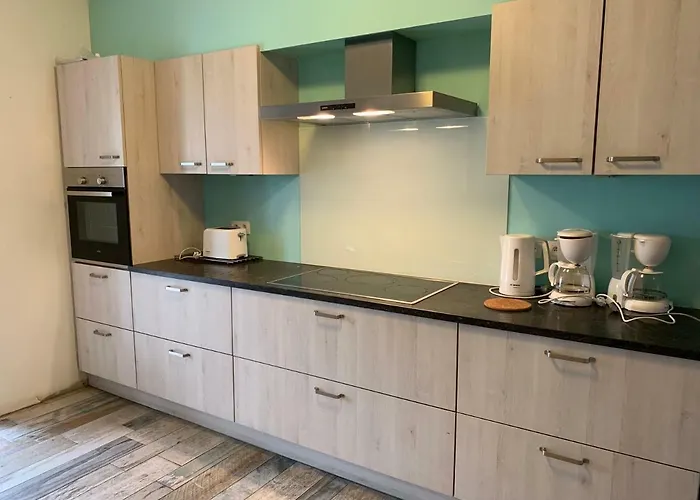 Au Bord De L'eau * Le Bizet